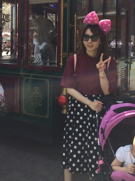 「earth music&ecology（アースミュージックアンドエコロジー）のアイテム（トップス、レッド系）」を使った、やあさん（レディース）の夏コーディネート