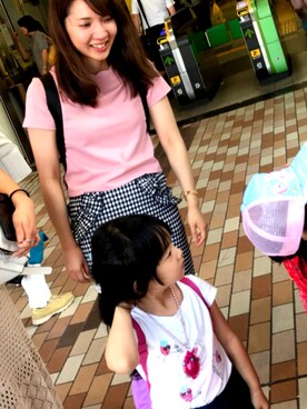 「GU（ジーユー）のアイテム（トップス、ピンク系）」を使った、やあさん（レディース）の夏コーディネート