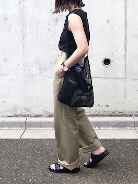 「CLANE（クラネ）のアイテム（チノパンツ）」を使った、RICOさん（レディース・155cm）の夏コーディネート