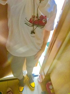 ゆ。さんのコーディネート