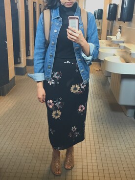 「skirt」｜「アイテム（デニムジャケット）」を使った、Mimiさん（レディース・170cm）の春コーディネート