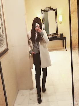「Acne Studios（アクネストゥディオズ）のアイテム（カーディガン/ボレロ、グレー系）」を使った、SuperTaoさん（レディース・172cm）の冬コーディネート
