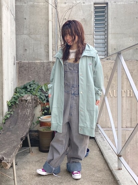 「CUBE SUGAR（キューブシュガー）のアイテム（サロペット/オーバーオール）」を使った、ioriさん（レディース・146cm）の春コーディネート