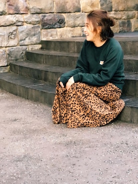 「メゾン キツネ(MAISON KITSUNE)」｜「アイテム（スカート）」を使った、EMIOHIさん（レディース・153cm）の秋コーディネート
