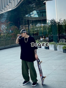 Bigee.彭大餅さんのコーディネート