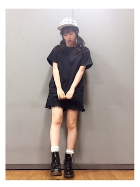 「Rodeo Crowns（ロデオクラウンズ）のアイテム（ワンピース/ドレス）」を使った、村瀬紗英さん（レディース・159cm）の春コーディネート