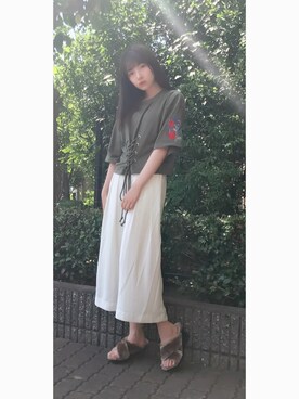 「REDYAZEL（レディアゼル）のアイテム（サンダル）」を使った、村瀬紗英さん（レディース・159cm）の秋コーディネート