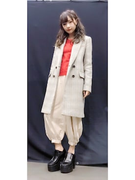 「ASTRAET（アストラット）のアイテム（パンツ）」を使った、村瀬紗英さん（レディース・159cm）の秋コーディネート