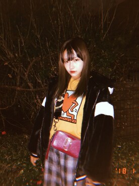 「RASVOA（ラスボア）のアイテム（その他アウター）」を使った、村瀬紗英さん（レディース・159cm）の冬コーディネート