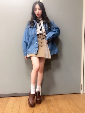 「ANDGEEBEE（アンジービー）のアイテム（デニムジャケット）」を使った、村瀬紗英さん（レディース・159cm）の春コーディネート