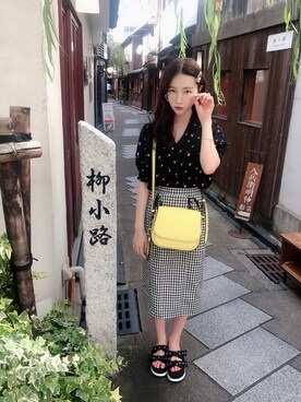「MARC JACOBS（マークジェイコブス）のアイテム（ショルダーバッグ）」を使った、村瀬紗英さん（レディース・160cm）の夏コーディネート