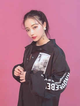 「ANDGEEBEE（アンジービー）のアイテム（ナイロンジャケット）」を使った、村瀬紗英さん（レディース・159cm）の秋コーディネート