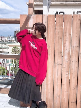 「ANDGEEBEE（アンジービー）のアイテム（スウェット）」を使った、村瀬紗英さん（レディース・159cm）の秋コーディネート