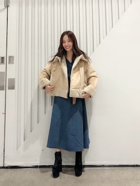 「ANDGEEBEE（アンジービー）のアイテム（その他アウター）」を使った、村瀬紗英さん（レディース・159cm）の秋コーディネート