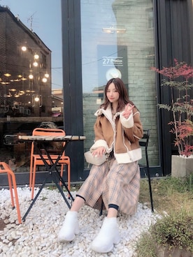 「ANDGEEBEE（アンジービー）のアイテム（その他アウター）」を使った、村瀬紗英さん（レディース・159cm）の冬コーディネート