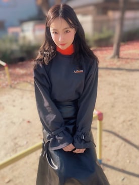「ANDGEEBEE（アンジービー）のアイテム（スウェット）」を使った、村瀬紗英さん（レディース・159cm）の冬コーディネート
