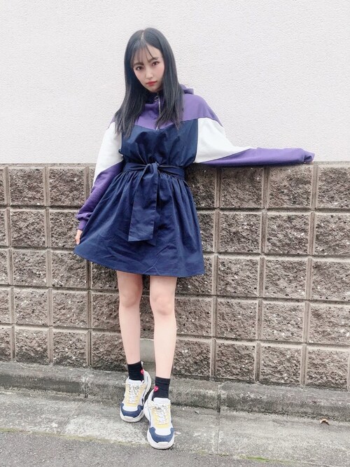 村瀬紗英さんの「(|)」を使ったコーディネート