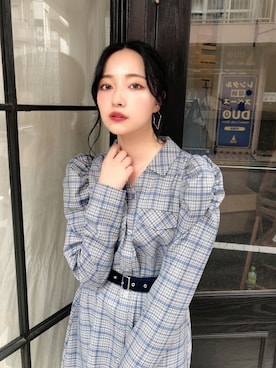 「ANDGEEBEE（アンジービー）のアイテム（シャツワンピース）」を使った、村瀬紗英さん（レディース・159cm）の夏コーディネート
