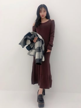 「ANDGEEBEE（アンジービー）のアイテム（その他アウター）」を使った、村瀬紗英さん（レディース・159cm）の秋コーディネート