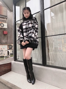 「ANDGEEBEE（アンジービー）のアイテム（スウェット）」を使った、村瀬紗英さん（レディース・159cm）の冬コーディネート