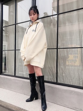 「ANDGEEBEE（アンジービー）のアイテム（スウェット）」を使った、村瀬紗英さん（レディース・159cm）の冬コーディネート