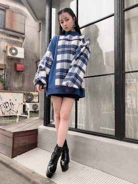 「ANDGEEBEE（アンジービー）のアイテム（スウェット）」を使った、村瀬紗英さん（レディース・159cm）の冬コーディネート