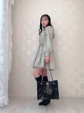 「ANDGEEBEE（アンジービー）のアイテム（シャツワンピース）」を使った、村瀬紗英さん（レディース・159cm）の冬コーディネート