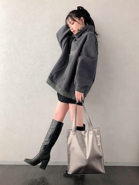「ANDGEEBEE（アンジービー）のアイテム（スウェット）」を使った、村瀬紗英さん（レディース・159cm）の冬コーディネート