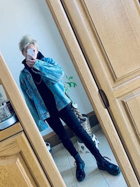 「Dr. Martens（ドクターマーチン）のDr.Martens ドクターマーチン 1460Z 8EYE BOOT 8ホールブーツ 11822006 BLACK（ブーツ）」を使った、C.C.さん（メンズ・165cm）の春コーディネート