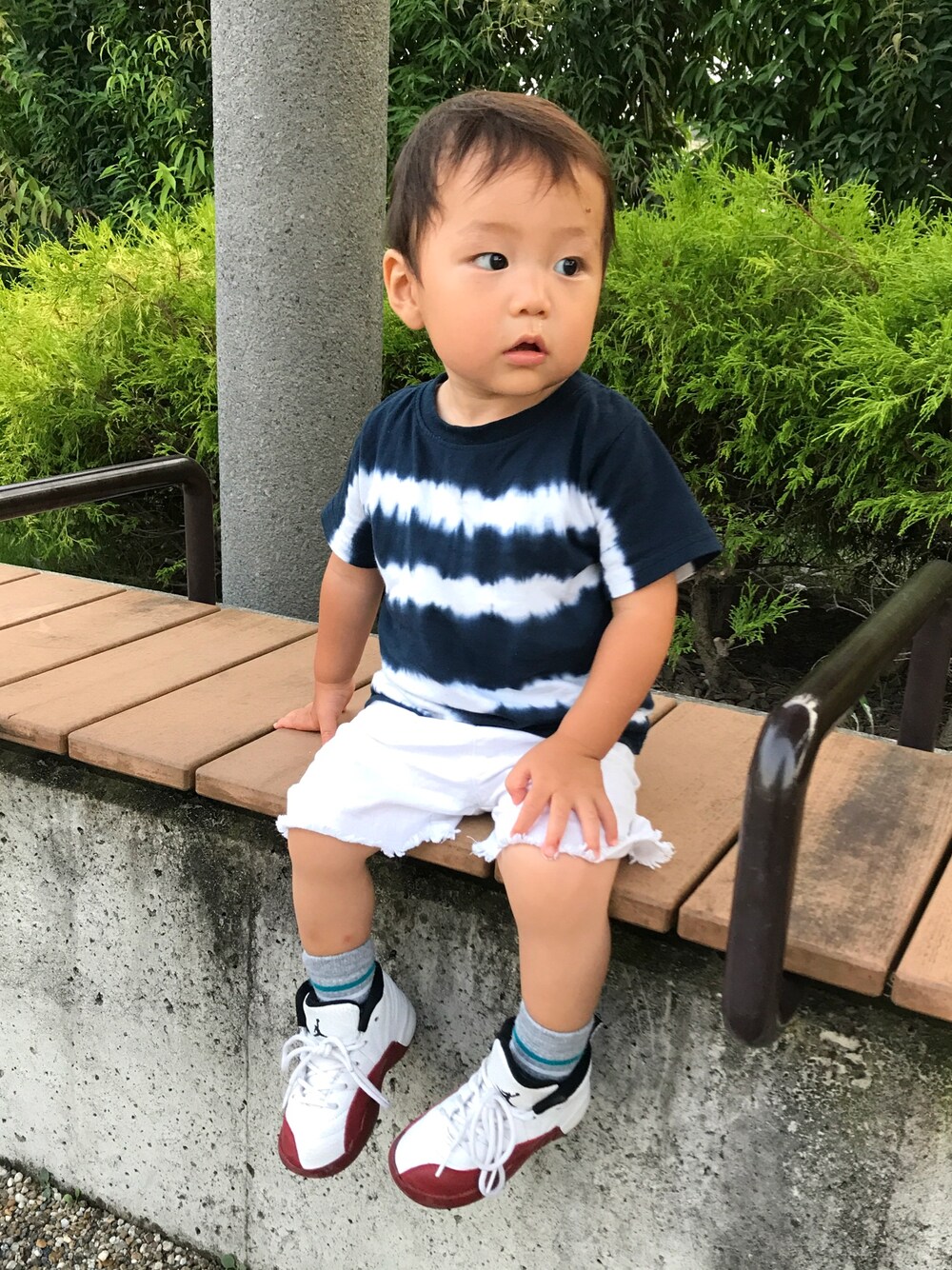 「Right-on KIDSのアイテム（Tシャツ/カットソー、ブルー系）」を使った、Ayumu さん（メンズ・170cm）の夏コーディネートの1枚目の写真