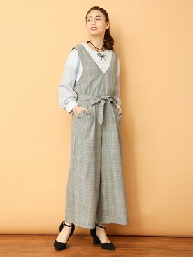 「Honeys（ハニーズ）のアイテム（オールインワン・サロペット）」を使った、ハニーズさん（レディース・161cm）の冬コーディネート