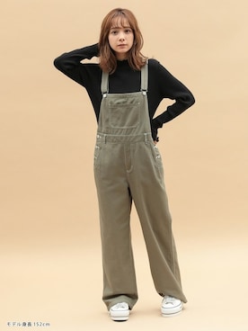 「Honeys（ハニーズ）のアイテム（オールインワン・サロペット）」を使った、ハニーズさん（レディース・152cm）の冬コーディネート