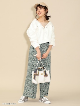 「Honeys（ハニーズ）のアイテム（オールインワン・サロペット）」を使った、ハニーズさん（レディース・162cm）の春コーディネート