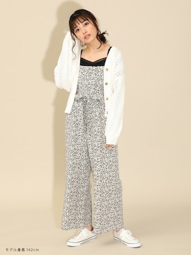 「Honeys（ハニーズ）のアイテム（オールインワン・サロペット）」を使った、ハニーズさん（レディース・162cm）の春コーディネート