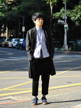 「シンプルおしゃれが好き」｜「アイテム（チェスターコート）」を使った、ケイリンさん（メンズ・182cm）の冬コーディネート