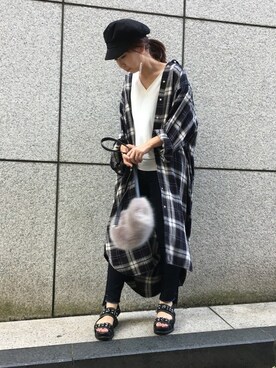 「JEANASIS（ジーナシス）のアイテム（シャツワンピース）」を使った、JEANASIS  STAFFさん（レディース・157cm）の夏コーディネート