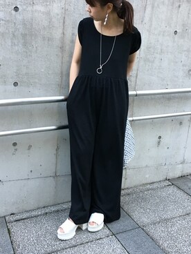 「ジーナシス」｜「アイテム（サロペット/オーバーオール）」を使った、JEANASIS  STAFFさん（レディース・157cm）の春コーディネート
