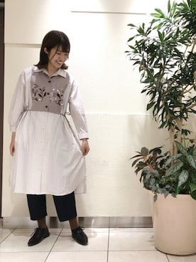 「アイテム（その他シューズ）」を使った、ヤマシタさん（レディース・163cm）の秋コーディネート