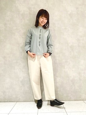 「ホワイトパンツ」｜ヤマシタさん（レディース・163cm）の冬コーディネート