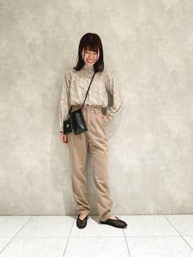 「花柄ブラウス」｜ヤマシタさん（レディース・163cm）の春コーディネート