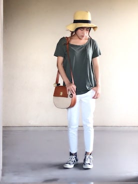 「カーキ×ホワイト」｜「アイテム（帽子）」を使った、みなちゅんさん（レディース・148cm）の夏コーディネート