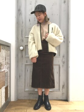 「LOWRYS FARM（ローリーズファーム）のサイドゴアブーツ　730777 （ブーツ）」を使った、LOWRYS FARM 伊丹店さん（レディース・158cm）の秋コーディネート