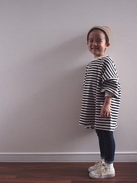 「BREEZE（ブリーズ）のもっとスキニーデニム 10分丈（デニムパンツ）」を使った、y___aさん（キッズ・100cm）の春コーディネート