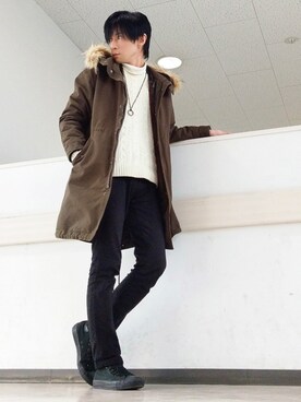 「白ニット」｜「アイテム（モッズコート）」を使った、Janさん（メンズ・171cm）の冬コーディネート