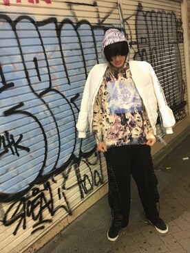 「M.Y.O.B（エム.ワイ.オー.ビー）のアイテム（スウェット）」を使った、やんねさん（メンズ・180cm）の冬コーディネート