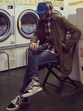 「Saturdays NYC（サタデーズ ニューヨークシティ ）のアイテム（ステンカラーコート）」を使った、やんねさん（メンズ・180cm）の冬コーディネート