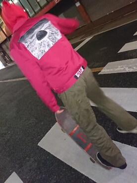 「スケボー」｜「アイテム（ブルゾン）」を使った、やんねさん（メンズ・180cm）の秋コーディネート