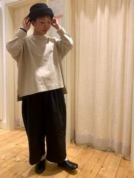 「春物」｜「アイテム（スリッポン）」を使った、や。さん（レディース・156cm）の冬コーディネート