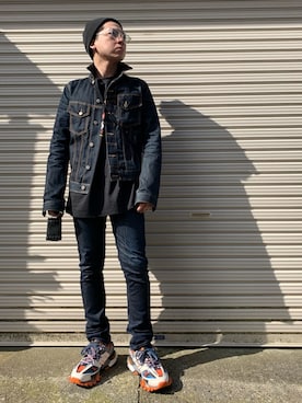 「ニットキャップ」｜「アイテム（デニムジャケット）」を使った、つばささん（メンズ・166cm）の冬コーディネート