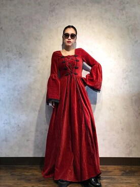 「VINTAGE（ヴィンテージ）のアイテム（ドレス）」を使った、Kotomi Minagawaさん（レディース・169cm）の秋コーディネート